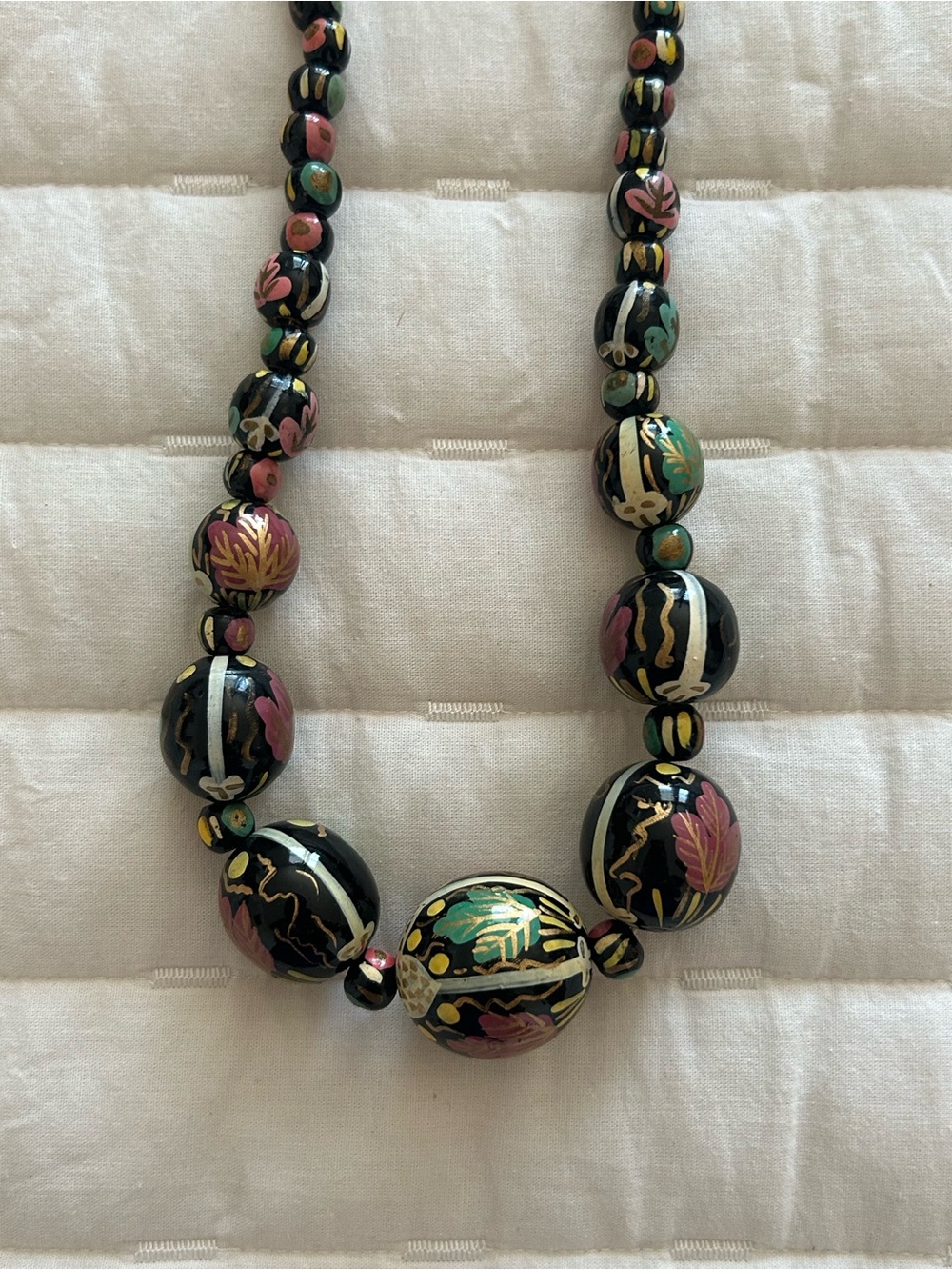 70s Vintage Hand Painted Beaded Necklace with Pink, Green and Gold Floral Motifs
